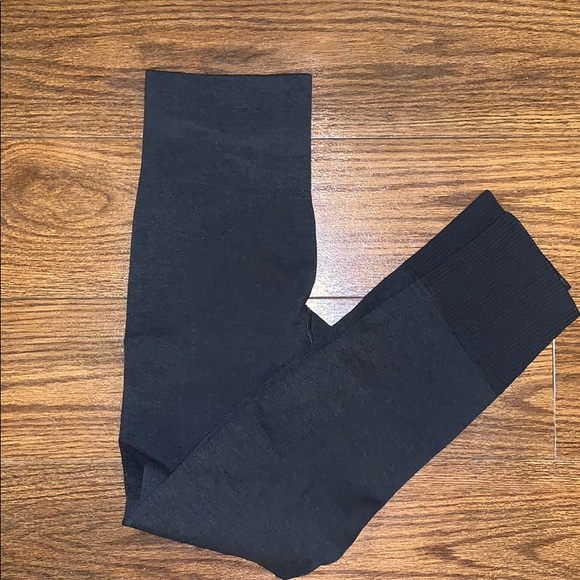 Lululemon Leggings - Picture 1 of 6